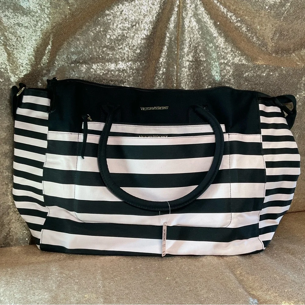 2PC Victoria’s Secret tote - Picture 5 of 12